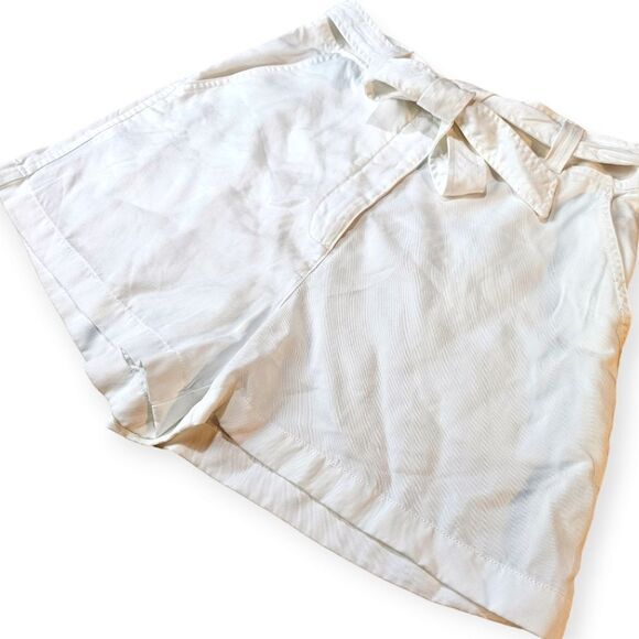 Wilfred Free High Rise White Lightweight Shorts Size 10 - Picture 5 of 5